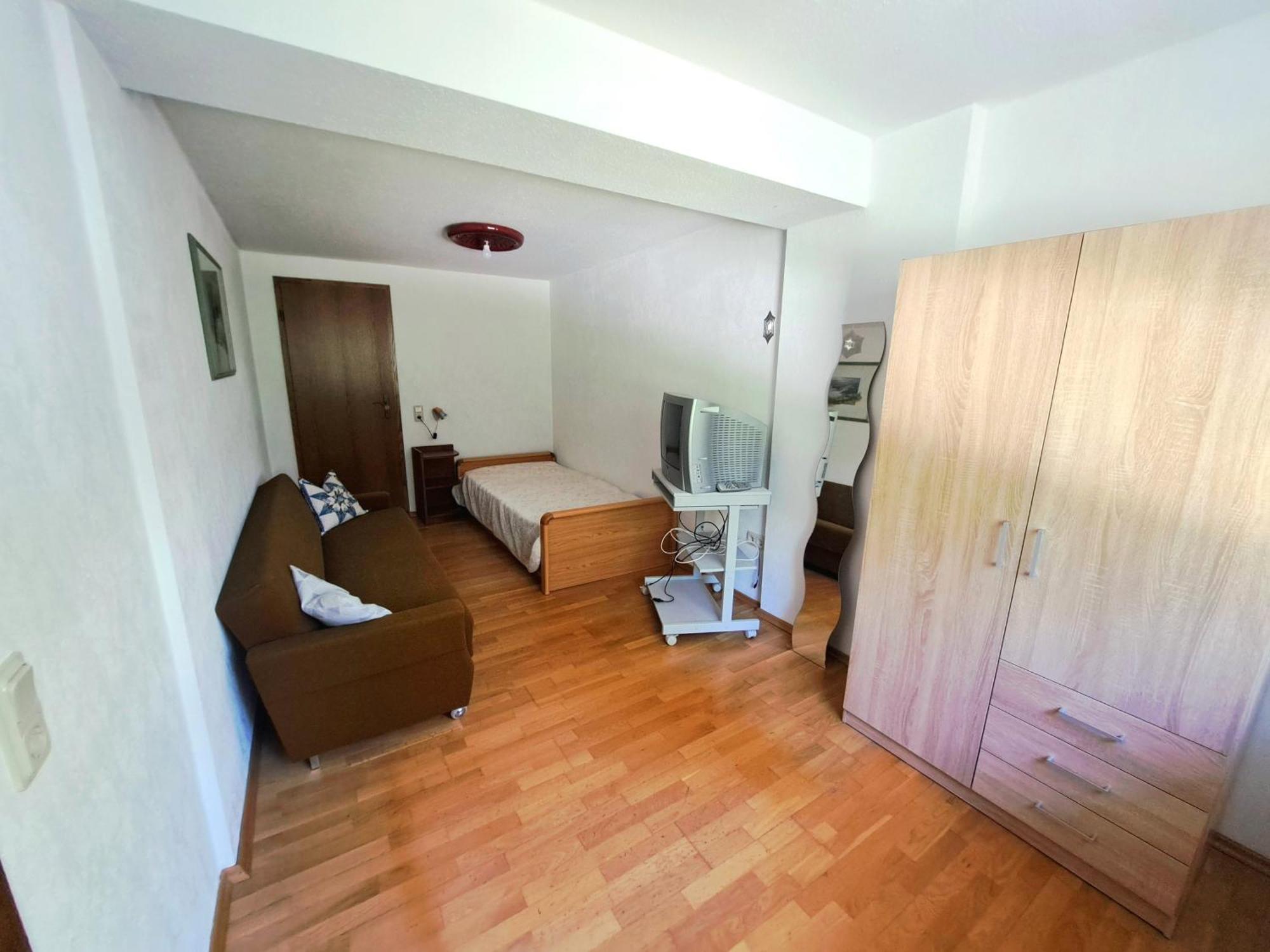 Ferien-monteurwohnung Schelmerath Apartment *
